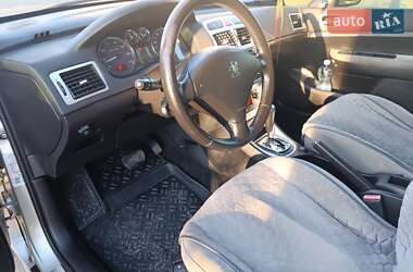 Универсал Peugeot 307 2006 в 