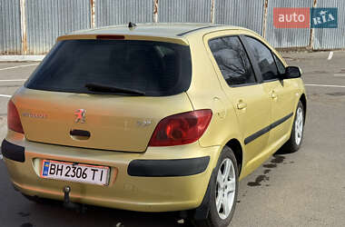 Хетчбек Peugeot 307 2003 в 