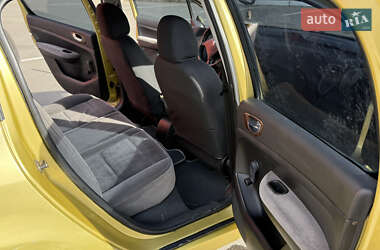 Хетчбек Peugeot 307 2003 в 