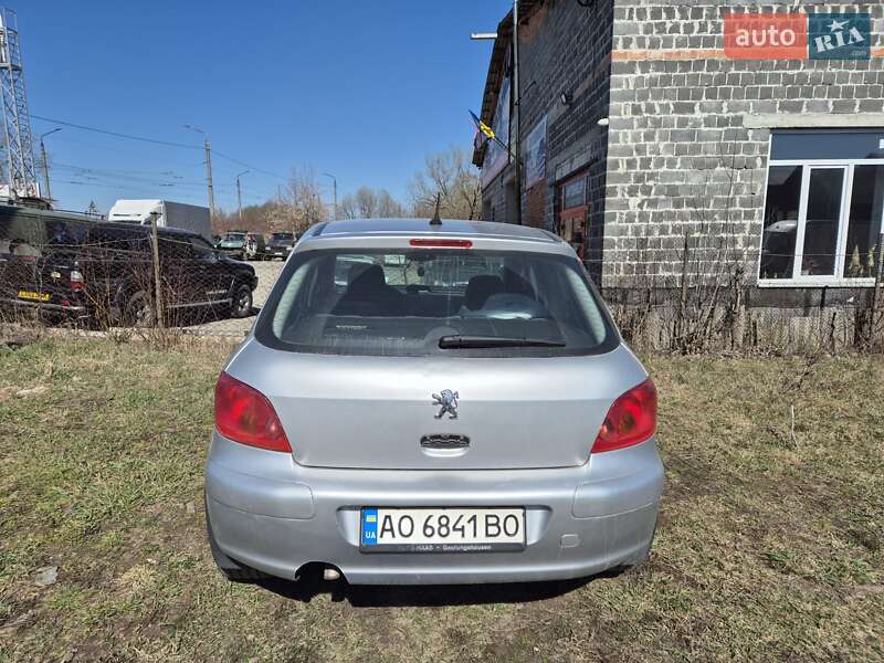 Хэтчбек Peugeot 307 2003 в Виннице
