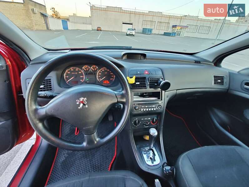 Хэтчбек Peugeot 307 2006 в Киеве