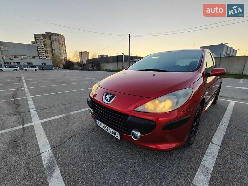 Хэтчбек Peugeot 307 2006 в Киеве