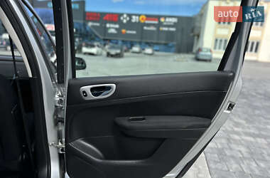 Универсал Peugeot 307 2006 в 