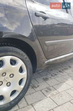 Универсал Peugeot 307 2004 в 