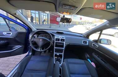 Хетчбек Peugeot 307 2005 в 