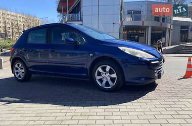 Хетчбек Peugeot 307 2005 в 