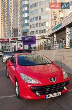 Кабриолет Peugeot 307 2007 в 