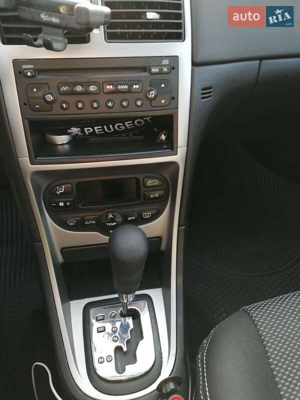 Універсал Peugeot 307 2004 в Ужгороді фото 9 Універсал Peugeot 307 2004 в Ужгороді