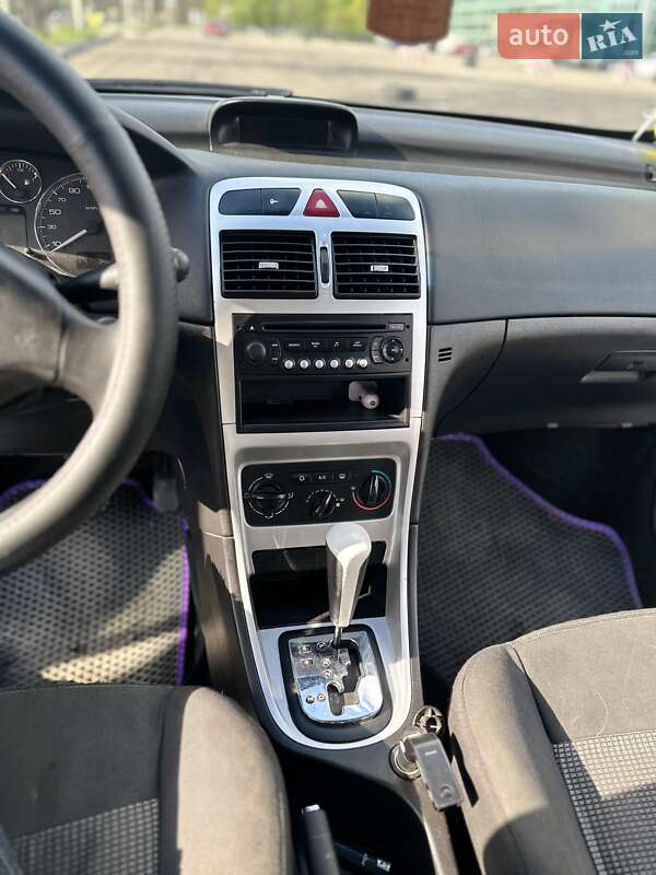 Хэтчбек Peugeot 307 2006 в Николаеве