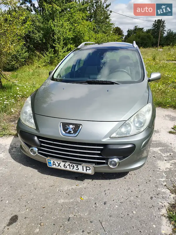 Универсал Peugeot 307 2007 в 