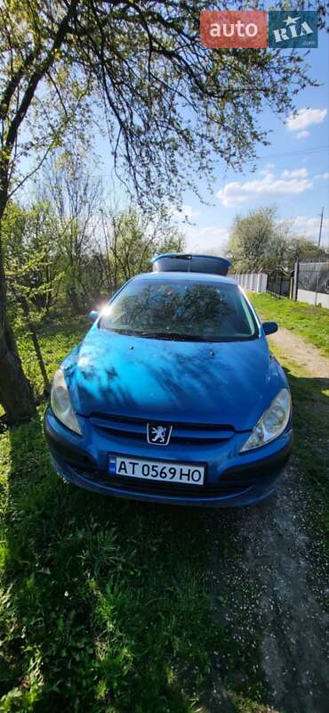 Хэтчбек Peugeot 307 2003 в 
