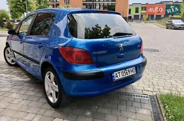 Хэтчбек Peugeot 307 2003 в 
