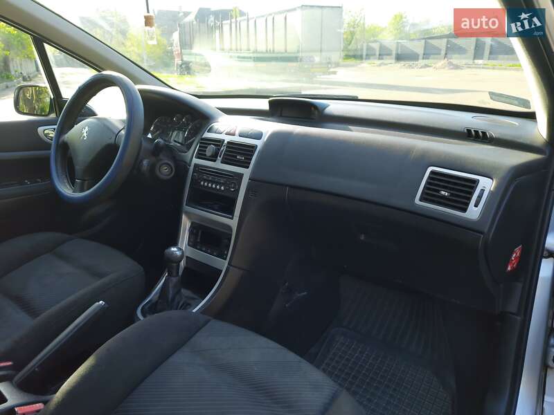 Универсал Peugeot 307 2006 в Баре