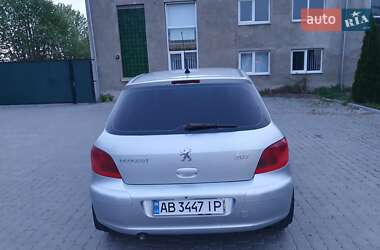 Хэтчбек Peugeot 307 2003 в 
