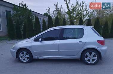 Хэтчбек Peugeot 307 2003 в 