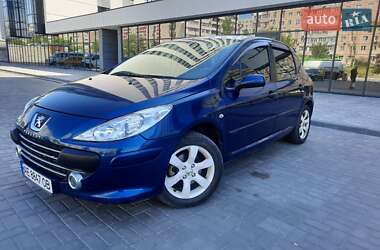 Хетчбек Peugeot 307 2005 в 
