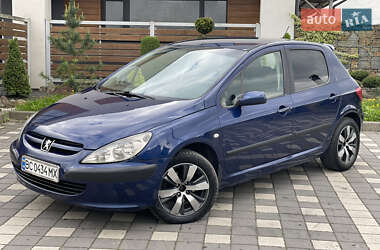 Хетчбек Peugeot 307 2002 в 