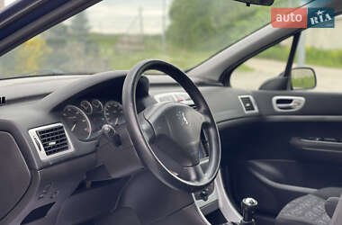 Хетчбек Peugeot 307 2002 в 