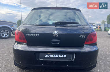 Хэтчбек Peugeot 307 2002 в 