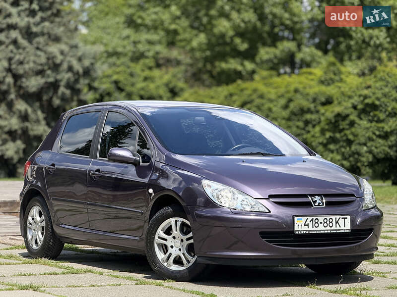 Хетчбек Peugeot 307 2003 в 