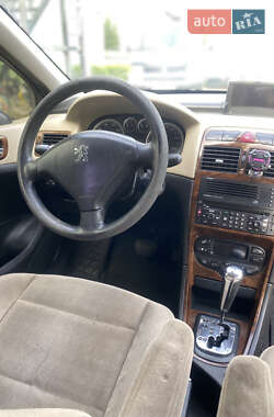 Хэтчбек Peugeot 307 2002 в 