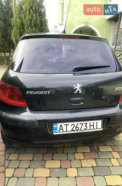 Хэтчбек Peugeot 307 2002 в 