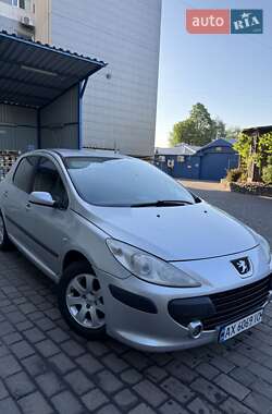 Хэтчбек Peugeot 307 2006 в Чугуеве
