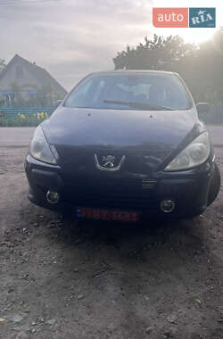 Хетчбек Peugeot 307 2007 в Новомиколаївці