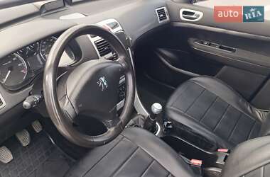 Хетчбек Peugeot 307 2006 в 