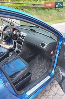 Хэтчбек Peugeot 307 2007 в 