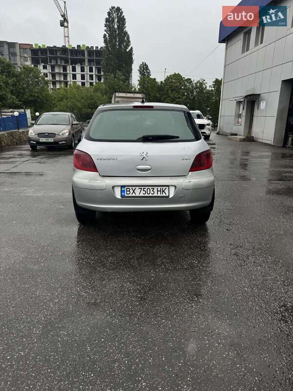 Хетчбек Peugeot 307 2002 в Хмельницькому
