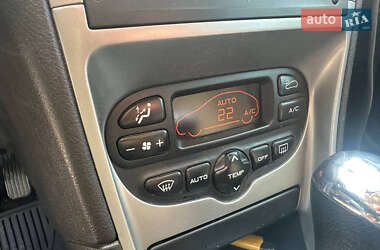 Универсал Peugeot 307 2004 в 
