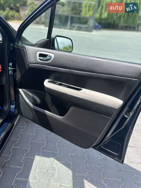 Универсал Peugeot 307 2006 в Тернополе