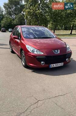 Хэтчбек Peugeot 307 2006 в Киеве