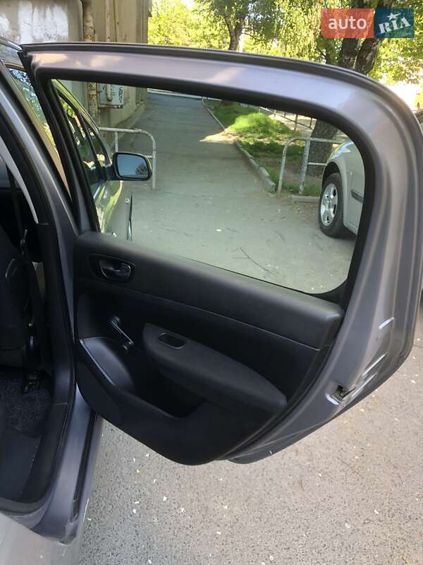 Хетчбек Peugeot 307 2005 в Луцьку