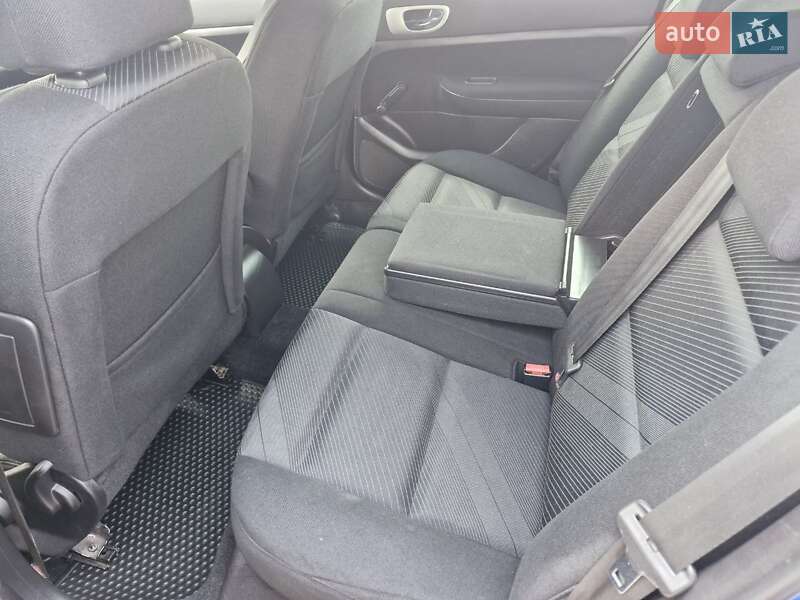 Хетчбек Peugeot 307 2006 в Миколаєві