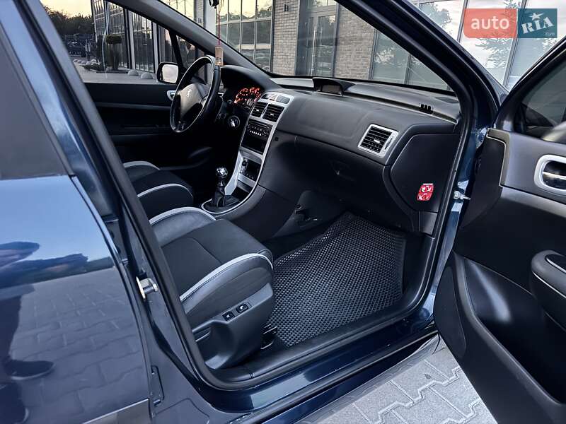 Хэтчбек Peugeot 307 2007 в Тернополе