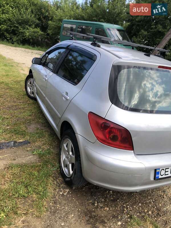 Хетчбек Peugeot 307 2002 в Чернівцях