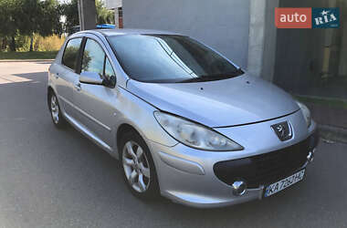 Хэтчбек Peugeot 307 2005 в Киеве