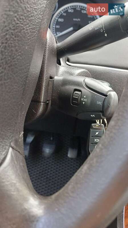 Седан Peugeot 307 2003 в Києві фото 10 Седан Peugeot 307 2003 в Києві