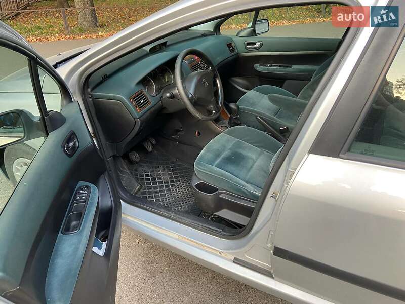 Хетчбек Peugeot 307 2002 в Києві