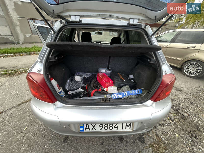 Хетчбек Peugeot 307 2005 в Харкові