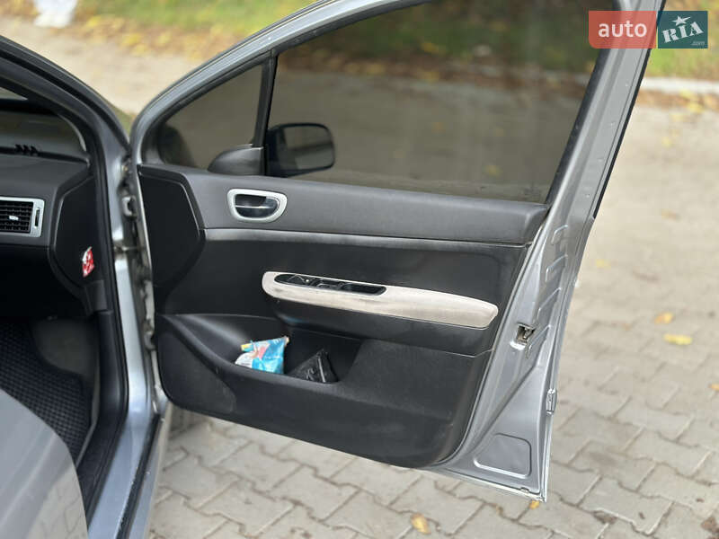 Универсал Peugeot 307 2003 в Тернополе