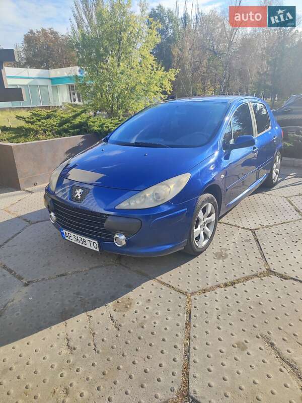Хетчбек Peugeot 307 2006 в Дніпрі