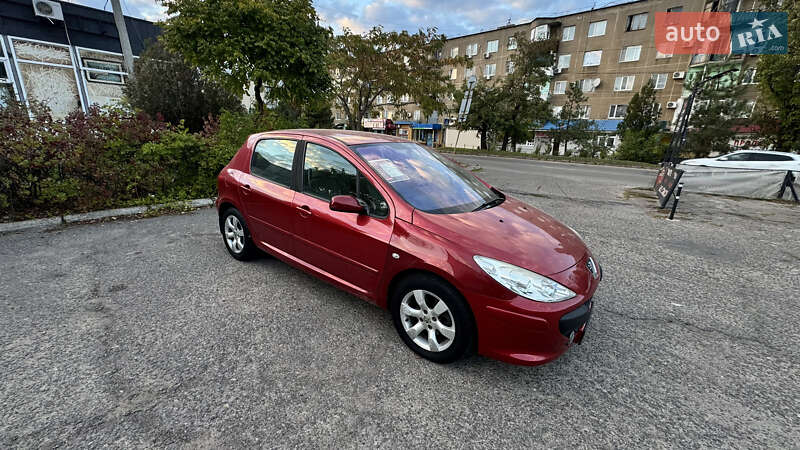 Хэтчбек Peugeot 307 2005 в Белгороде-Днестровском фото 7 Хэтчбек Peugeot 307 2005 в Белгороде-Днестровском