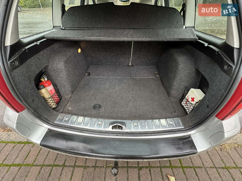 Универсал Peugeot 307 2006 в Киеве фото 12 Универсал Peugeot 307 2006 в Киеве