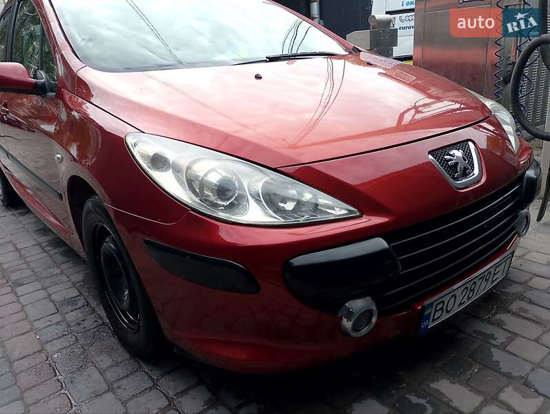 Хетчбек Peugeot 307 2006 в Тернополі