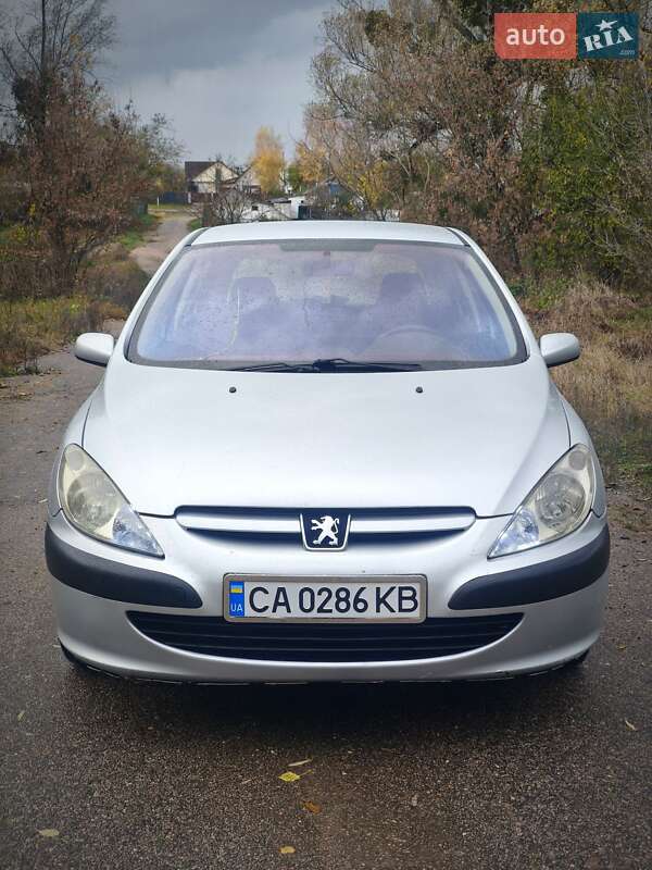 Хетчбек Peugeot 307 2003 в Миронівці
