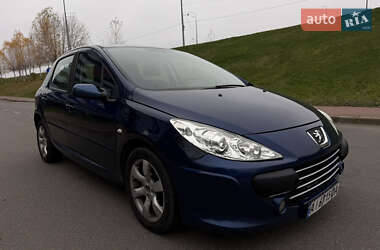 Хэтчбек Peugeot 307 2005 в Киеве
