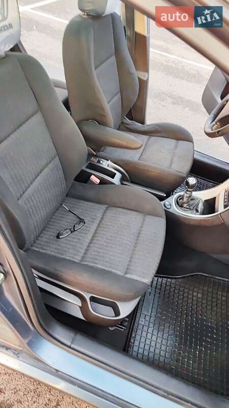 Универсал Peugeot 307 2008 в Ровно